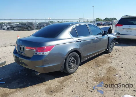 2012 Honda Accord 2.4 Lx из США, поврежденный, VIN 1HGCP2F31CA215697